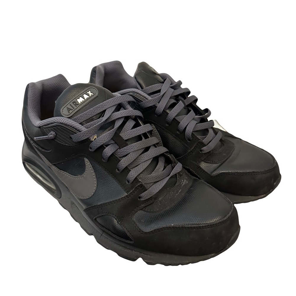 Nike AirMax all black
